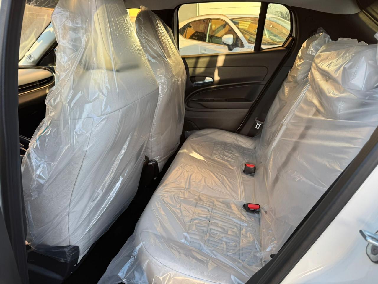 Fiat 600 Hybrid 100 CV DCT MHEV La Prima