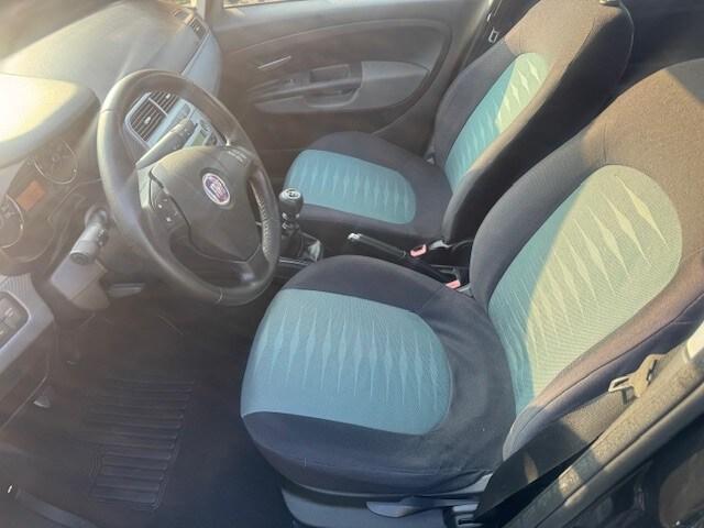 FIAT Grande Punto Grande Punto 1.4 5 porte Dyna...