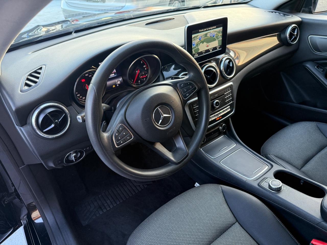 Mercedes-benz CLA 200 d S.W. Automatic Sport 136cv
