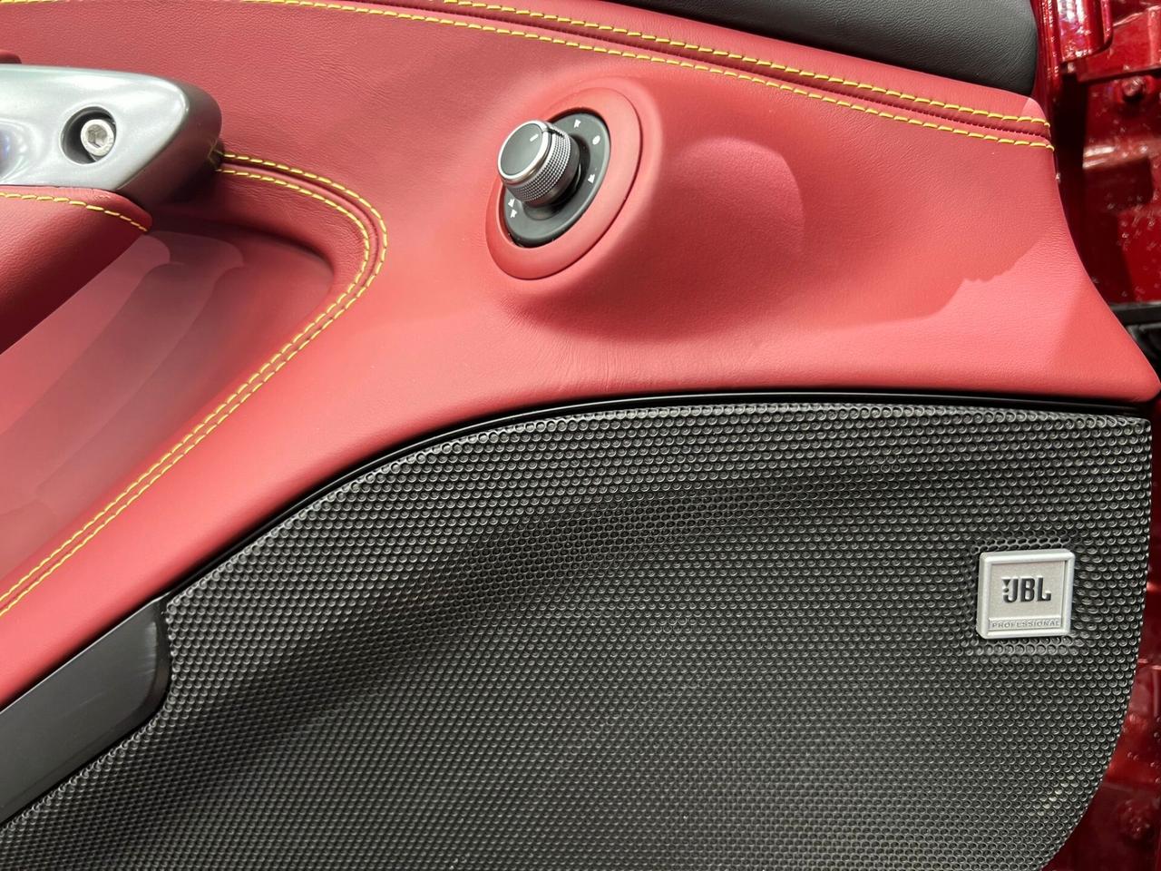 Ferrari F8 Spider F8 Spider 3.9 (506)
