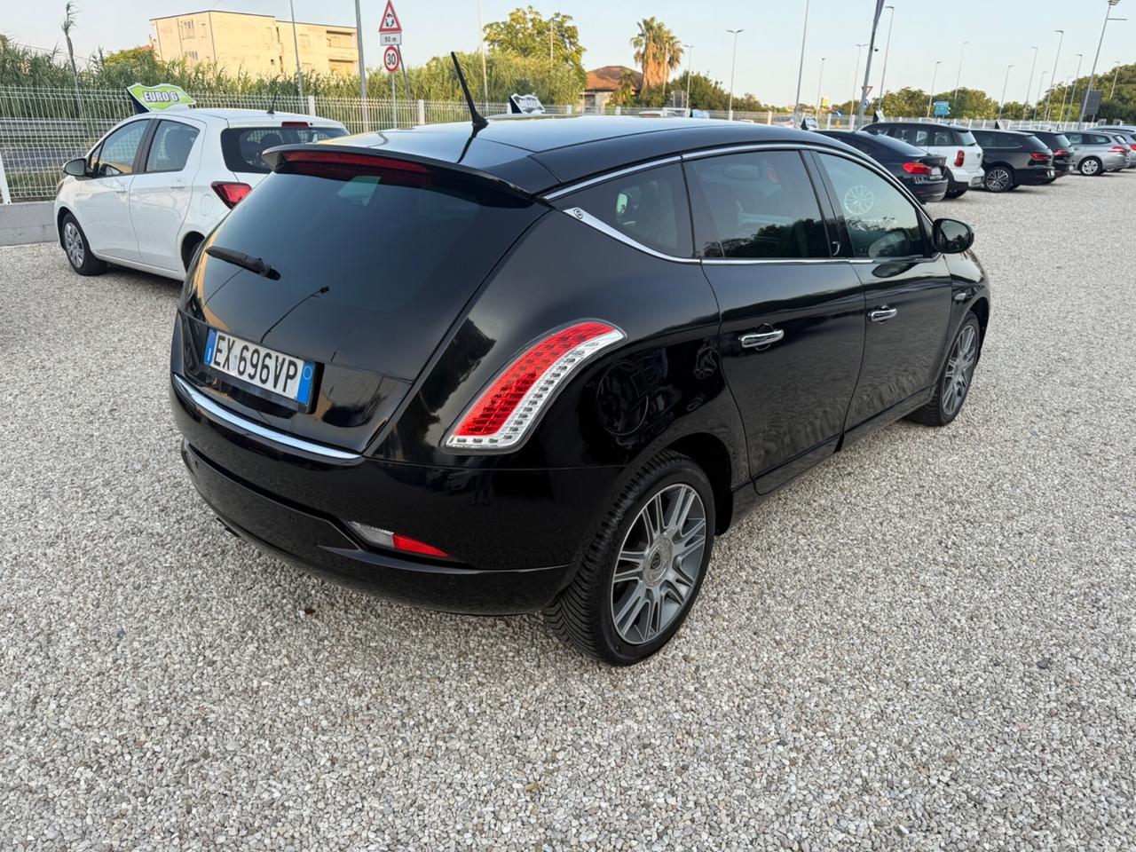Lancia Delta 1.6 MJT DPF Gold