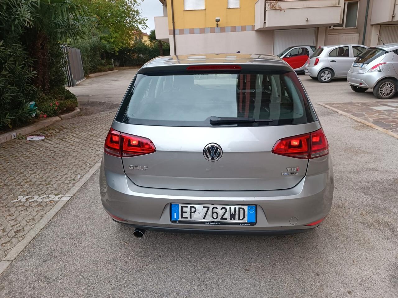 Volkswagen Golf 1.6 TDI DSG 5p. Highline BlueMotion Technology