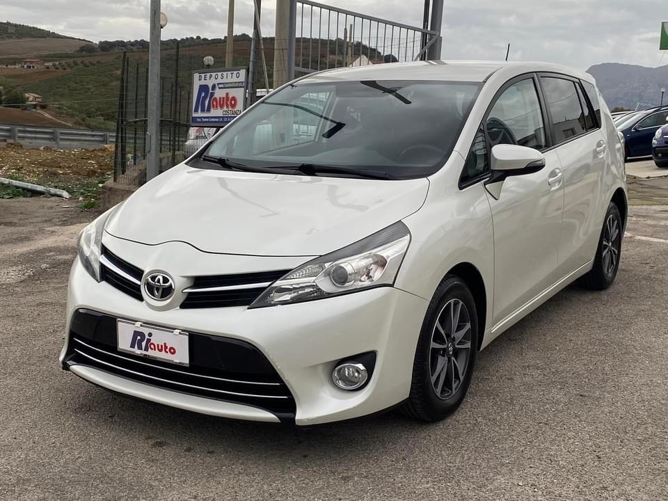 Toyota Verso 2.0 D Active 7 posti