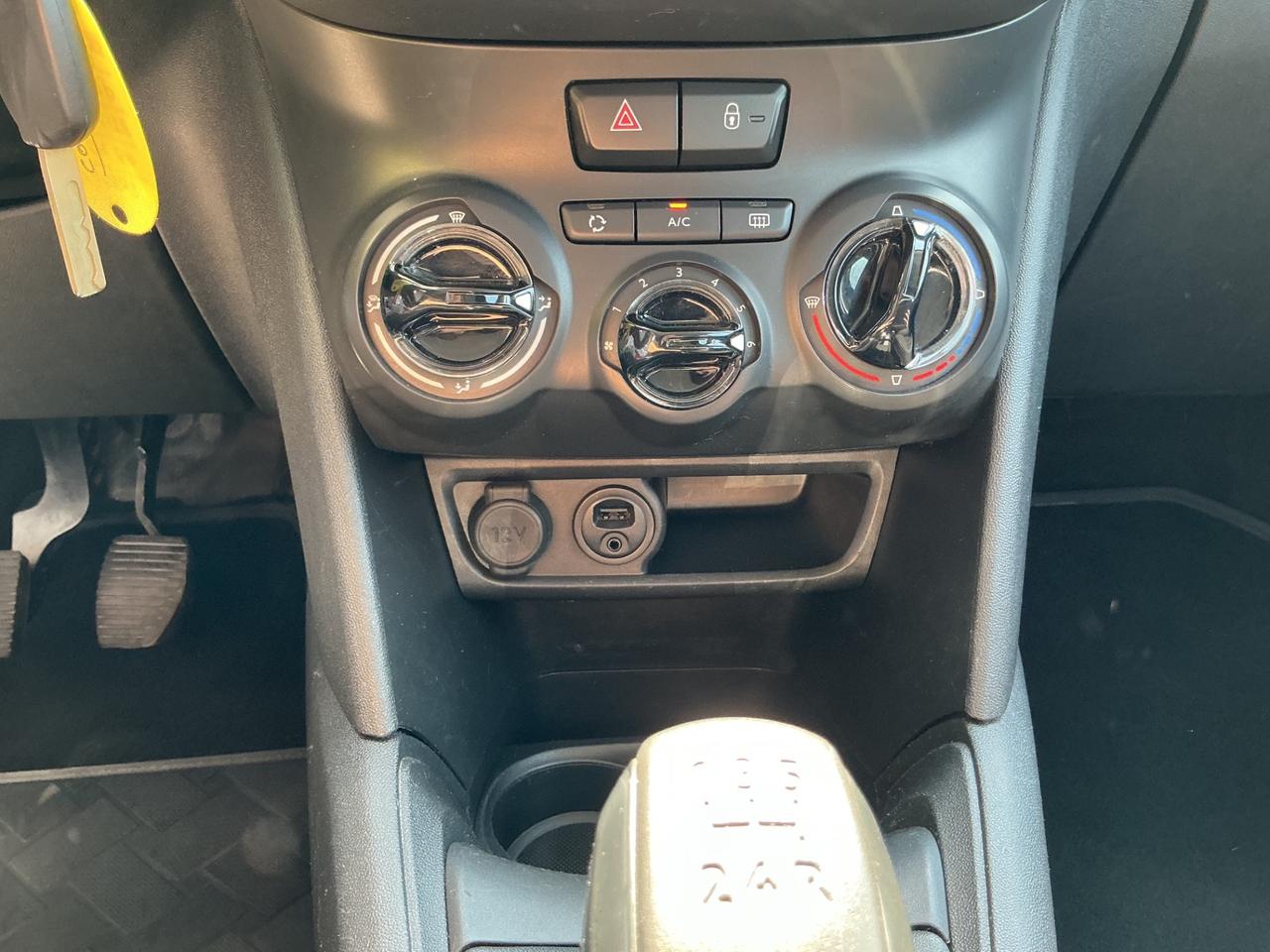 Peugeot 208 1.2 GPL Neopatentati