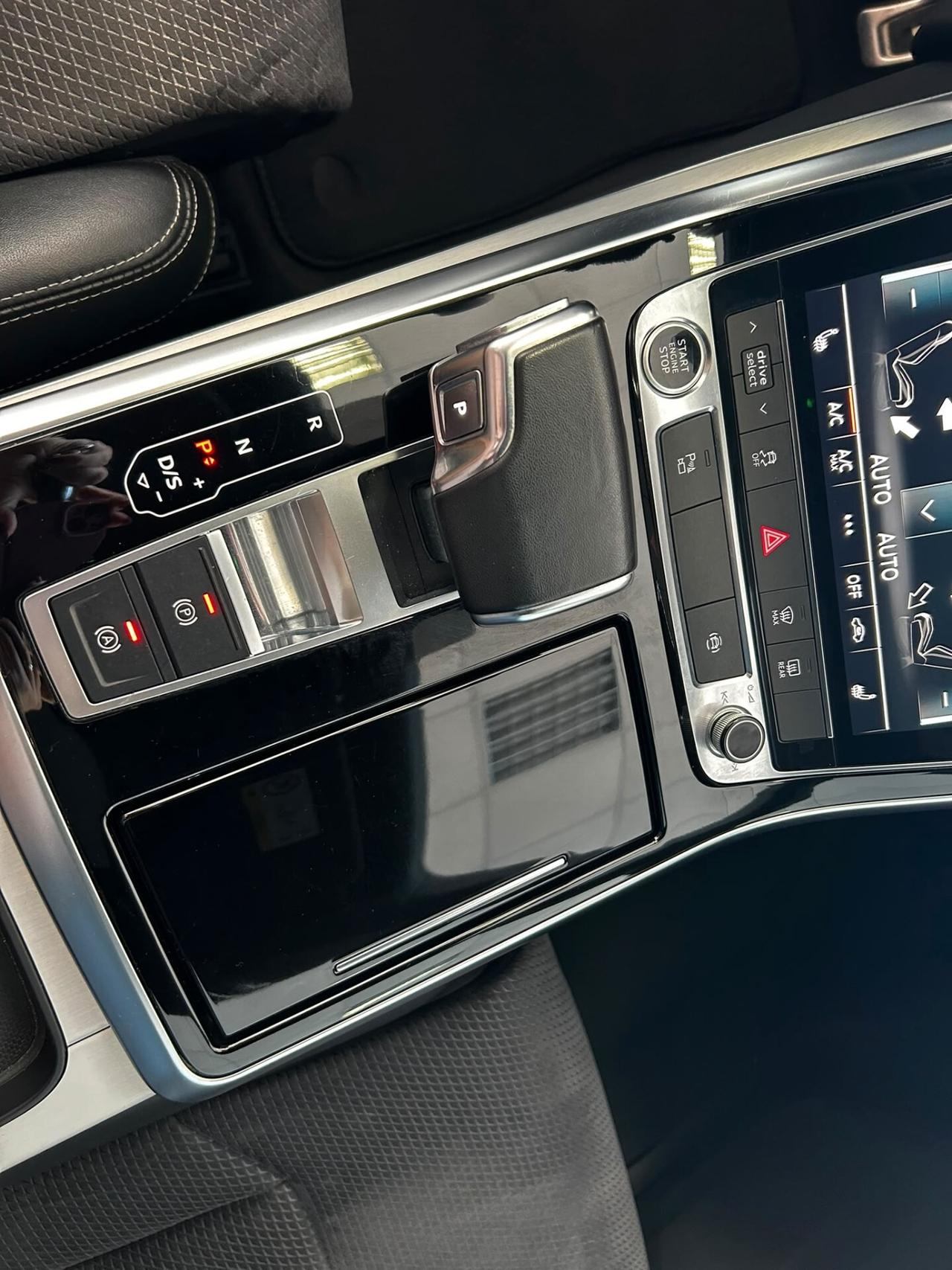 Audi Q8 50 TDI 286 CV quattro tiptronic Sport 2020