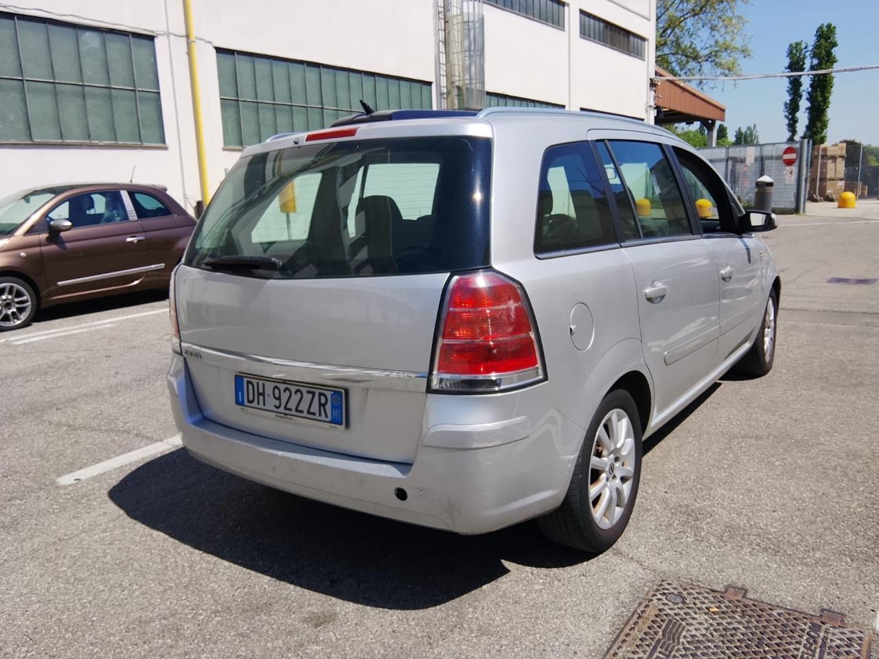 Opel Zafira 1.6 16V Twinport 7 posti