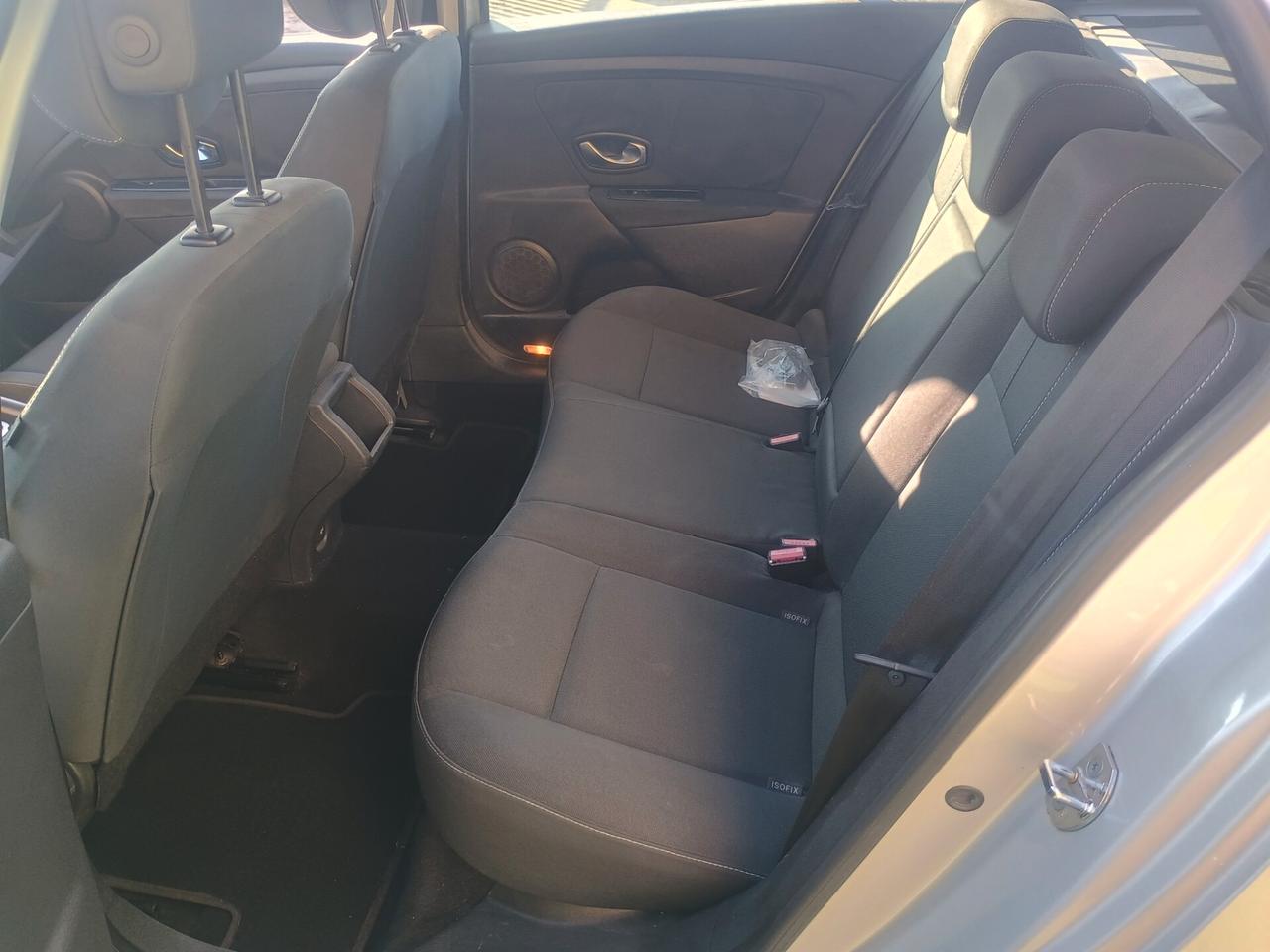 Renault Megane Mégane 1.9 dCi 130CV Attractive