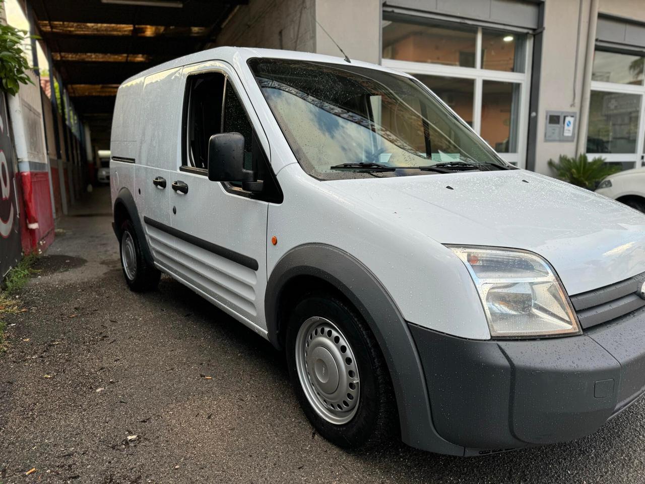 Ford CONNECT FURGONE CON 125MILA KM ORIGINAL