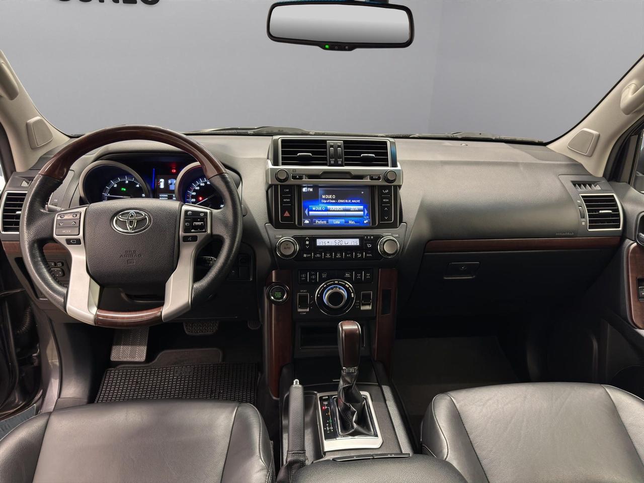 Toyota Land Cruiser 5p 2.8 d-4d Style auto