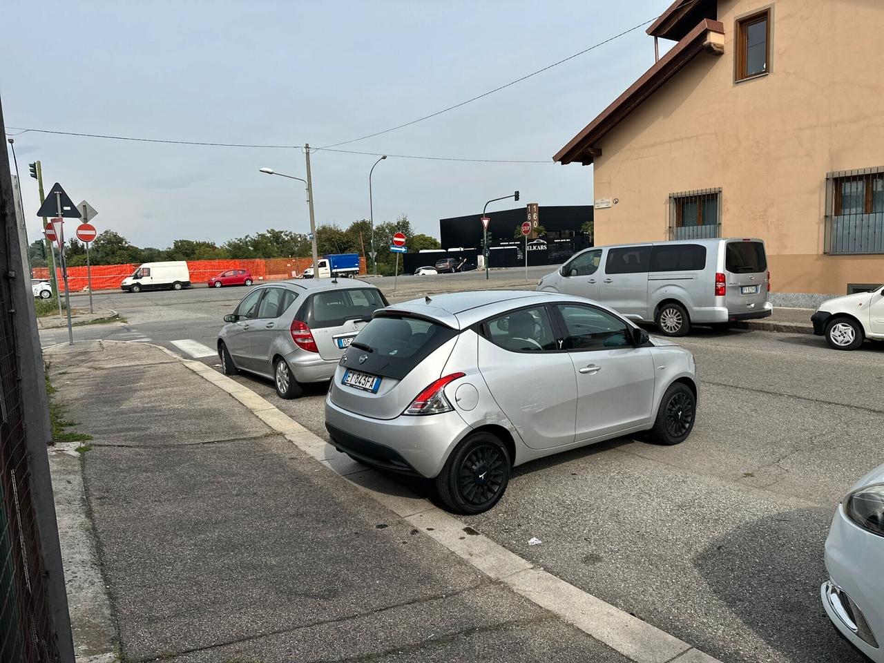 Lancia Ypsilon 1.2 69 CV 5 porte Elefantino