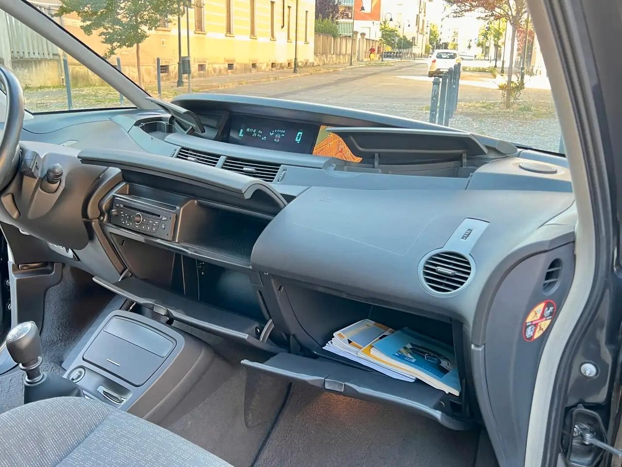 Renault Grand Espace 2.0 dCi 16v 130cv 6M. 7 Posti Style
