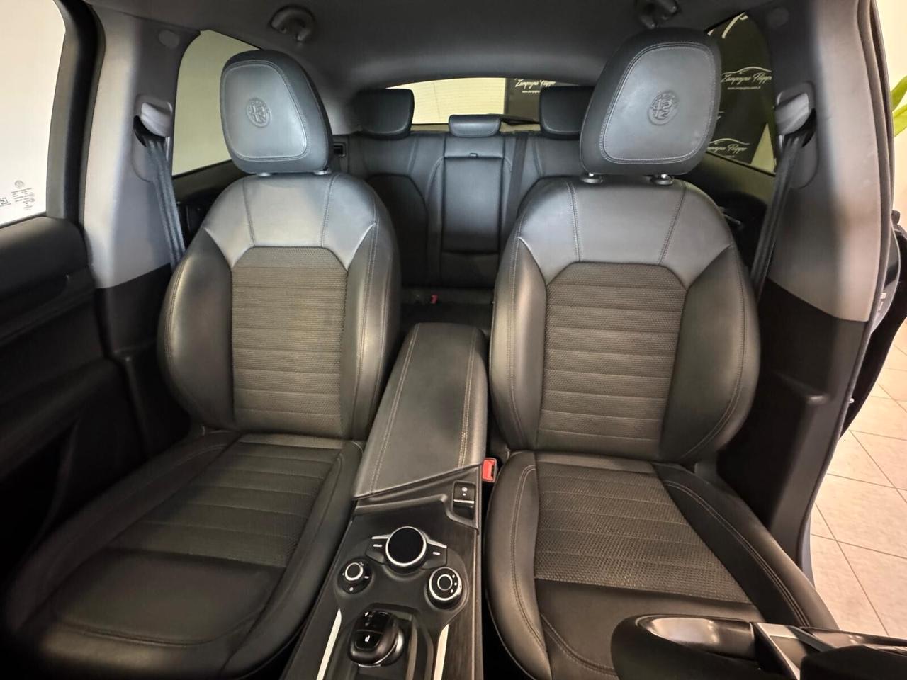 Alfa Romeo Stelvio 2.2 Q4 180cv iva esposta