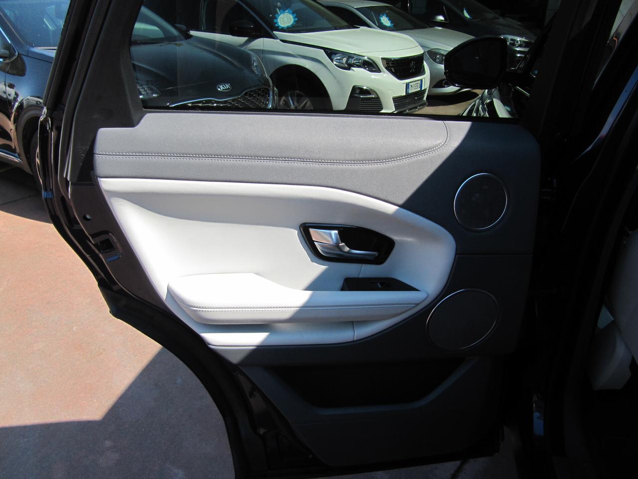 Land Rover Range Evoque 2.0 TD4 150 CV 5p. SE - automatico