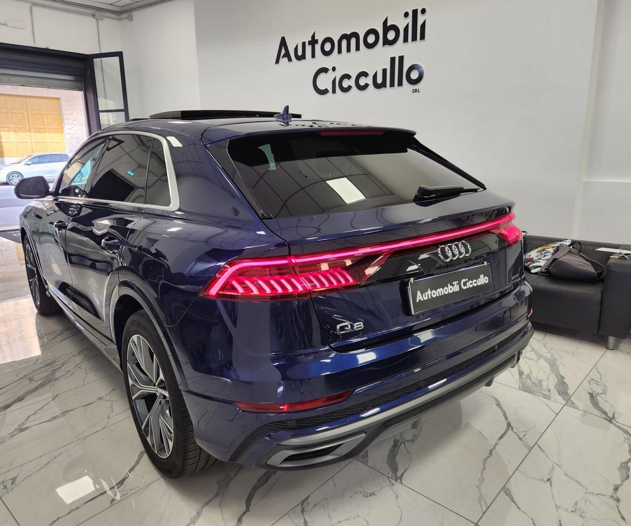 Audi Q8 50 TDI 286 CV quattro tiptronic -S.LINE