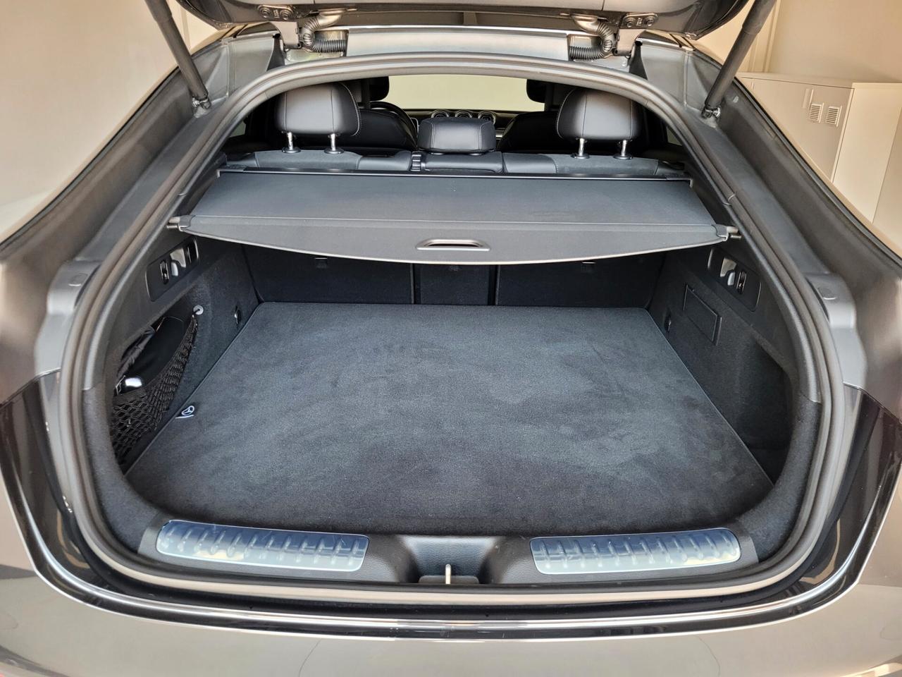 Mercedes-benz GLC 220 D COUPE MHEV AMG PLUS NIGHT PACK LUCI AMB. 360°