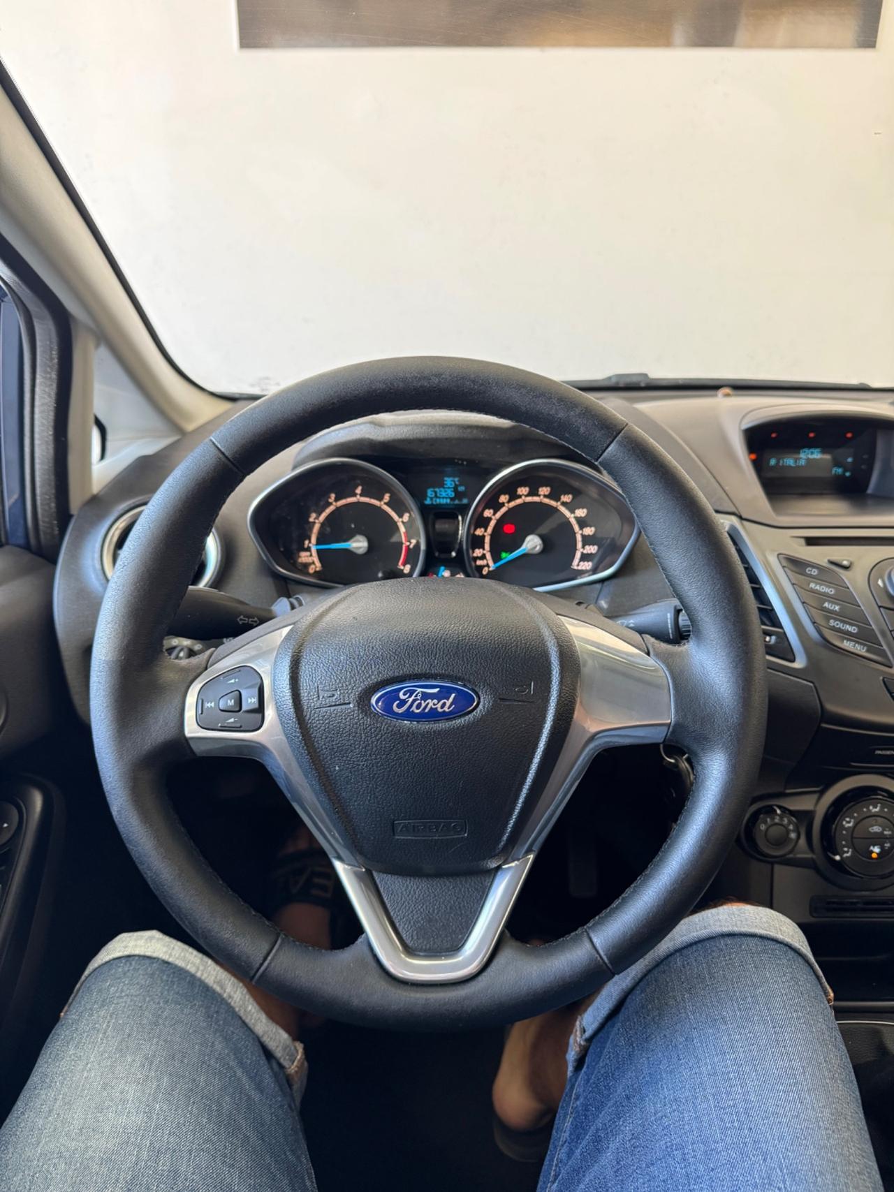 Ford Fiesta 1.2 60CV 5 porte Titanium