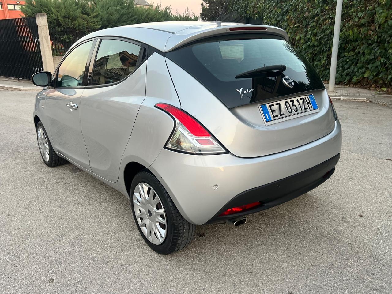 Lancia Ypsilon 1.3 MJT 16V 95 CV 5 porte S&S Elefantino