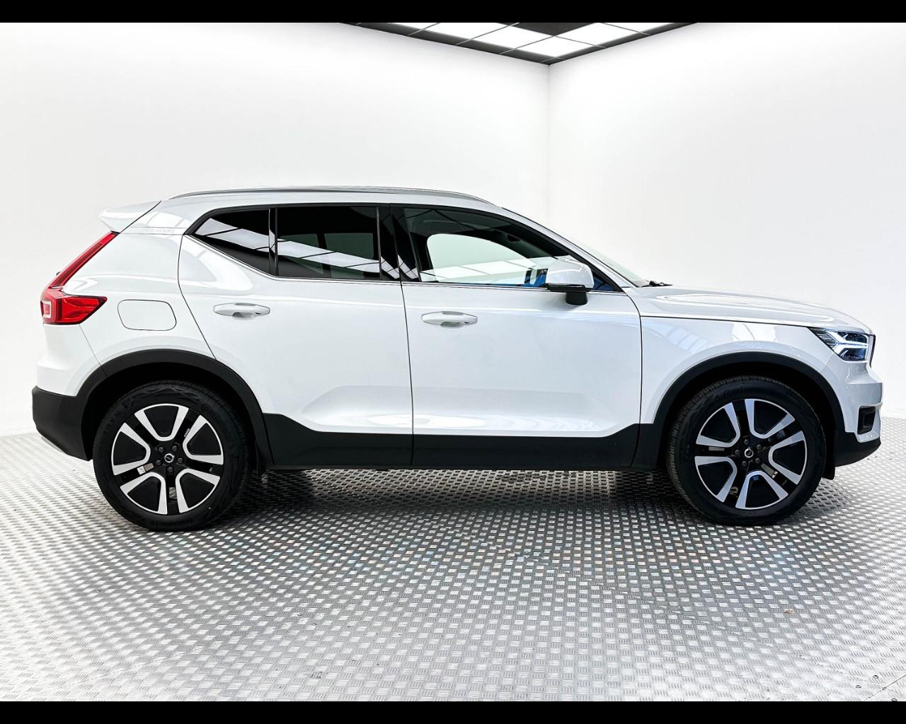 VOLVO XC40 T5 Recharge Plug-in Hybrid Inscription