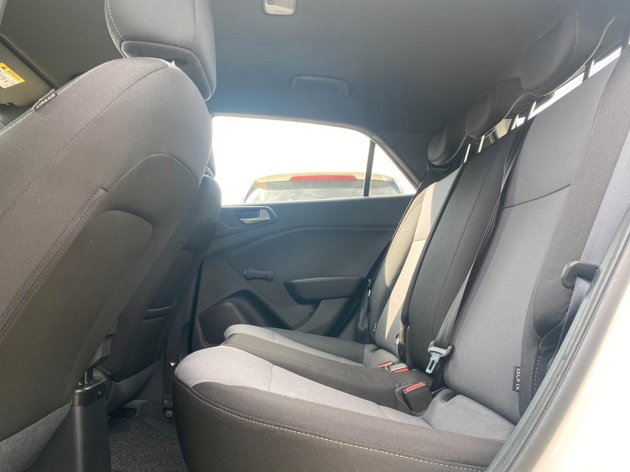 HYUNDAI - i20 - 1.2 GPL 5p. Blackline - NEOPATENTATI - FINANZIABILE - PERMUTE