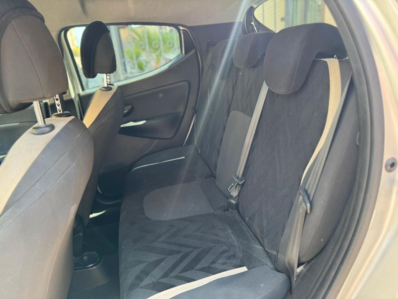 Lancia Ypsilon 1.3 MJT 95 CV Platinum