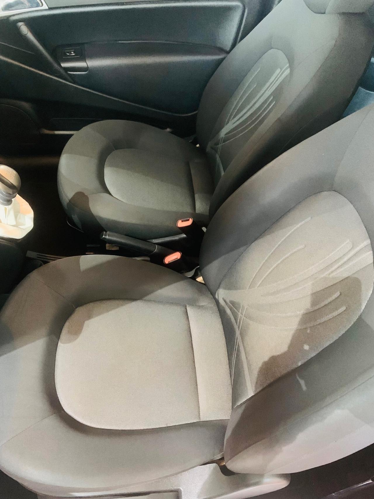 Lancia Ypsilon 1.2 69 CV Unyca-UNICO PROPRIETARIO-SOLO 77.000 KM