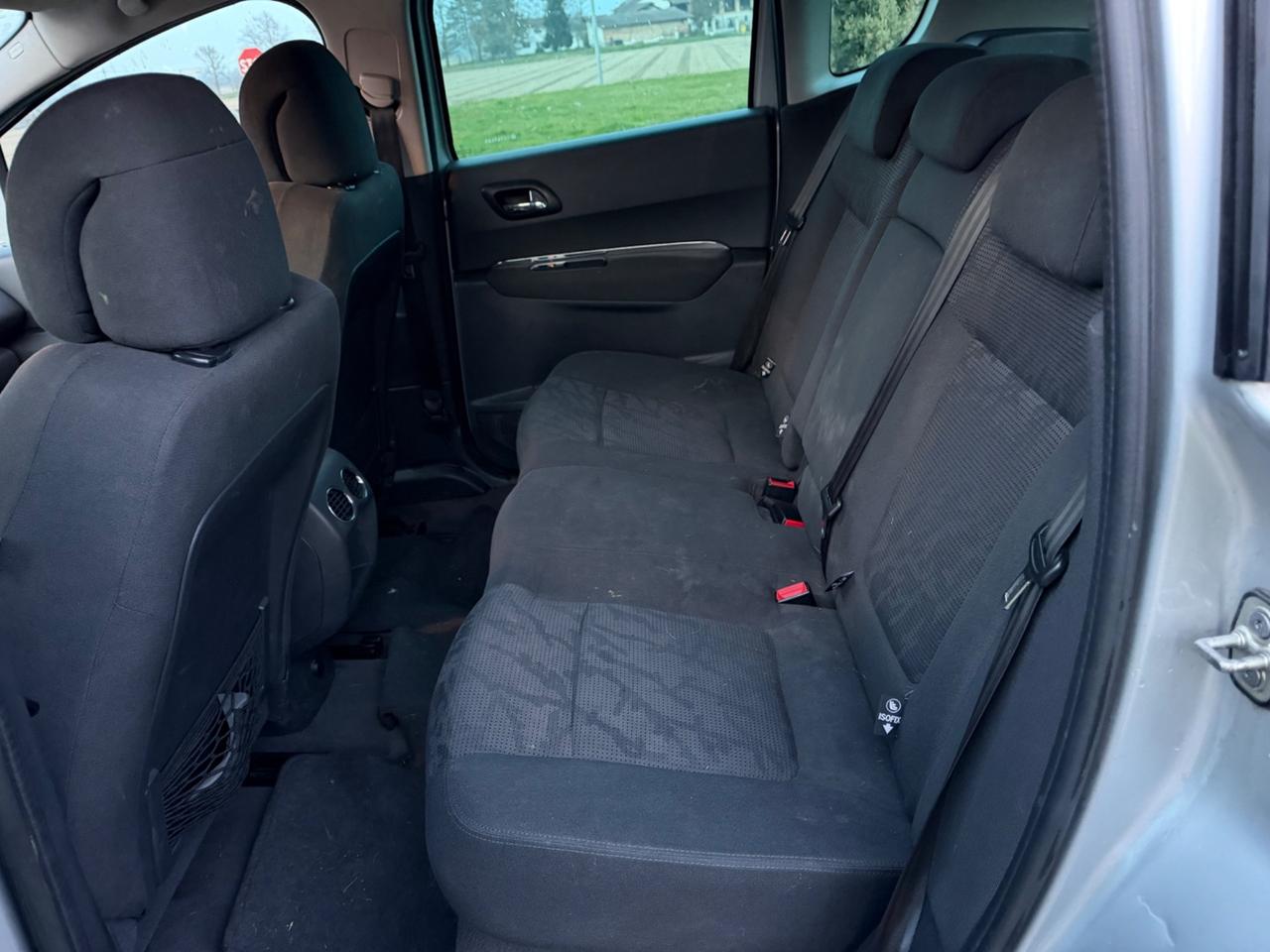 Peugeot 3008 2.0 HDi 150CV Business