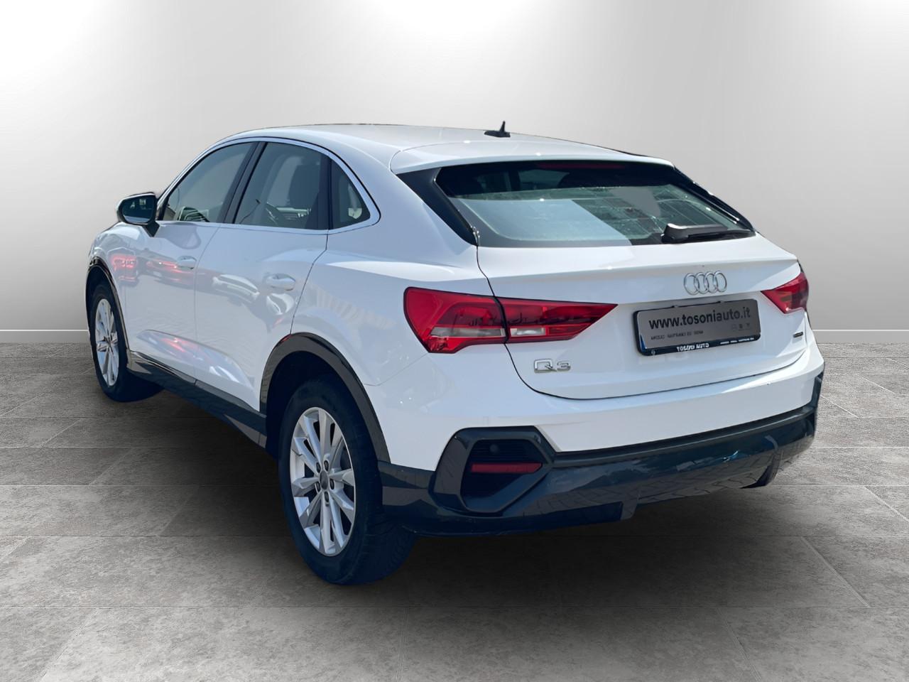 AUDI Q3 Sportback 35 2.0 tdi Edition quattro