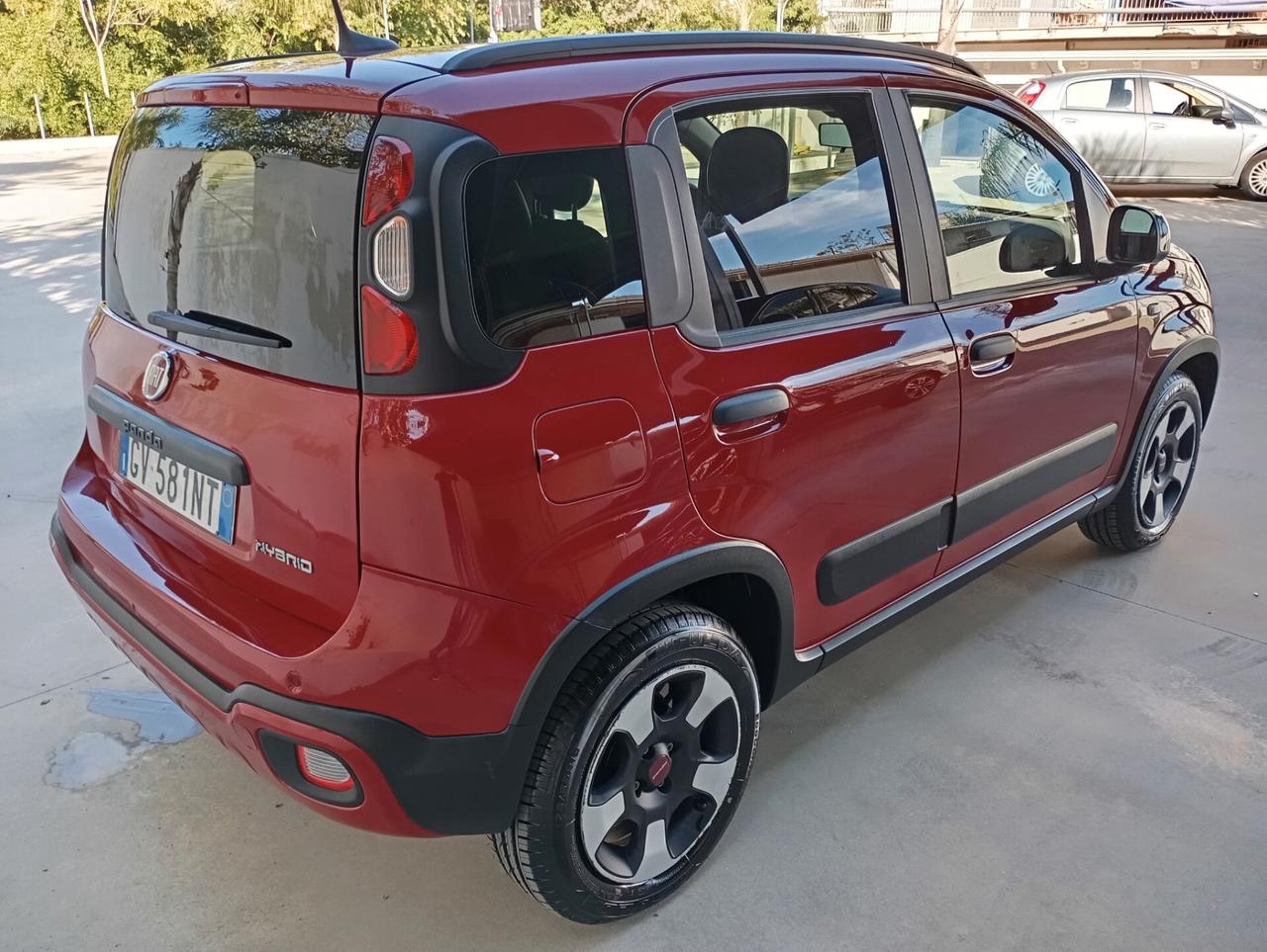 Fiat Panda Cross 1.0 FireFly Hybrid