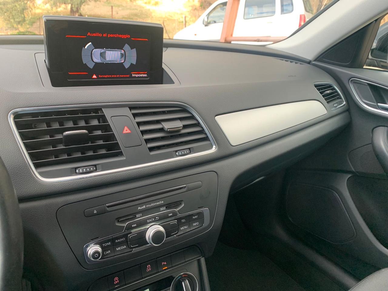 Audi Q3 2.0 TDI 150 CV S tronic Business