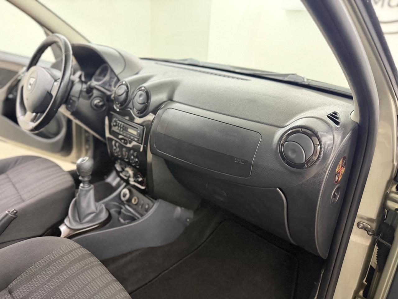 DACIA DUSTER 4WD (anno 2012)