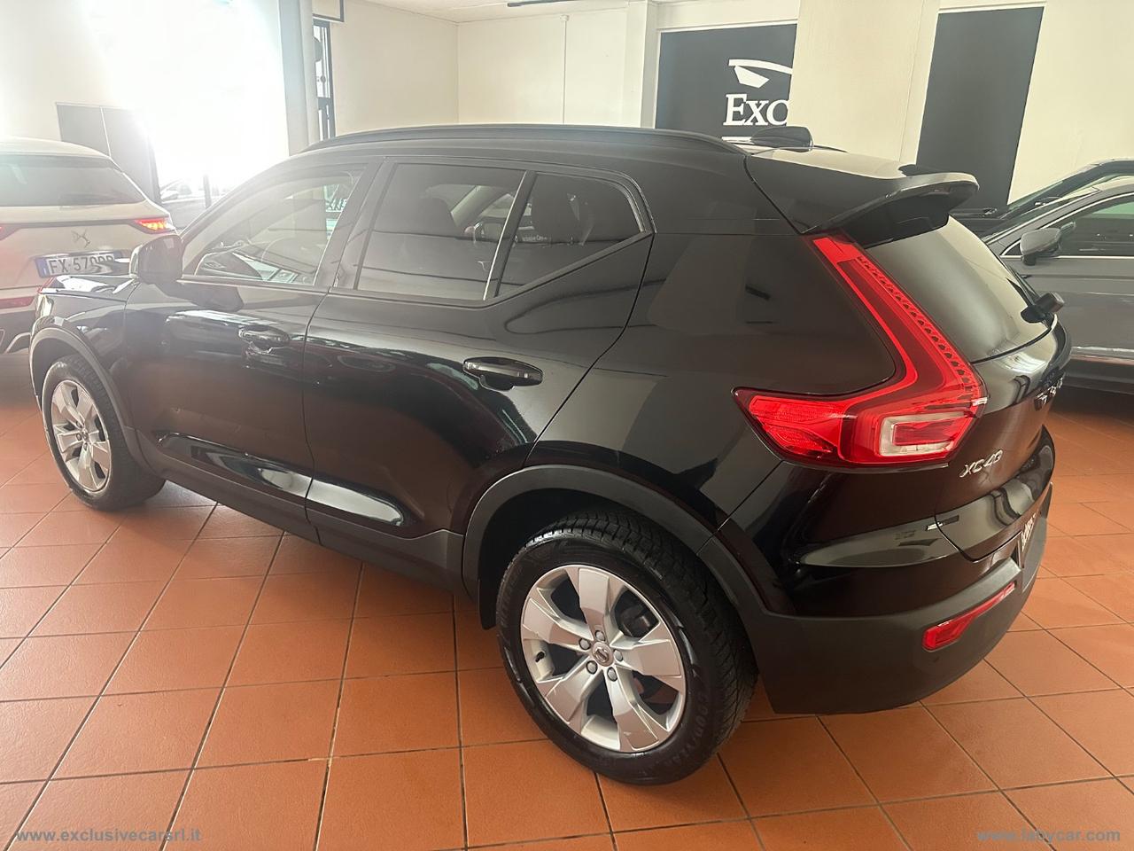 VOLVO XC40 D3 Business GANCIO TRAINO