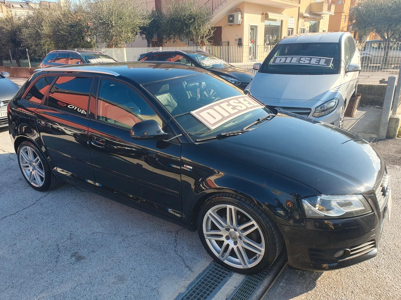 Audi A3 SPB 1.6 TDI 105 CV S-line Neopatent 2012