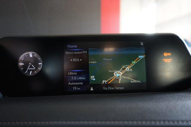 LEXUS UX 250h Business FULL HYBRID CERTIFICATA PARI AL NUOVO