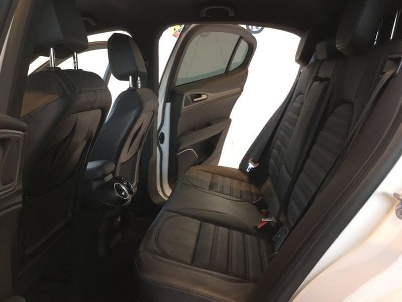 Alfa Romeo Stelvio 2.2 TD 210 CV Veloce AT8 Q4 my24