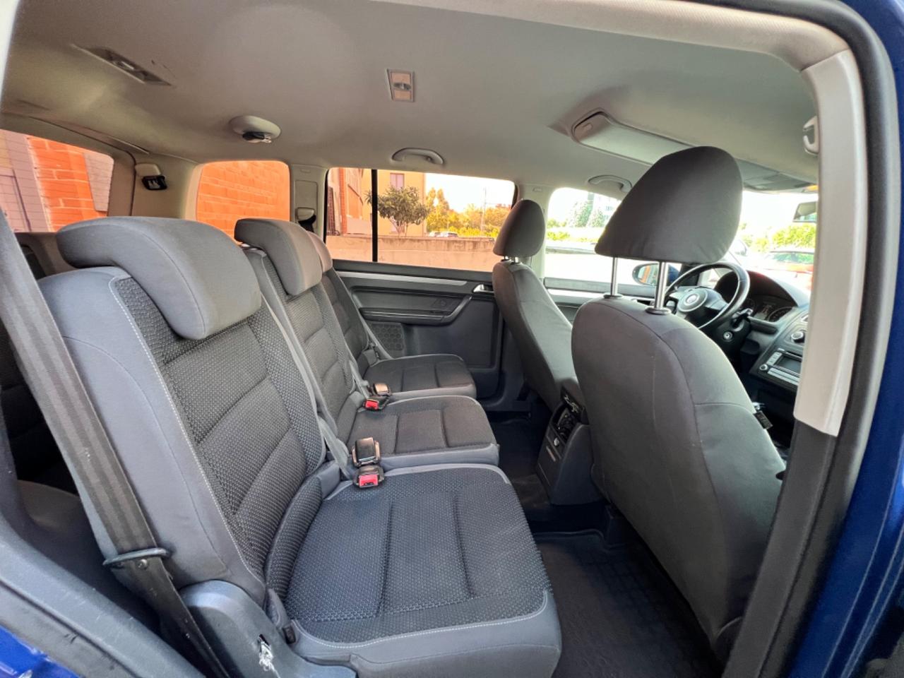 Volkswagen Touran 1.4 TSI DSG Highline EcoFuel