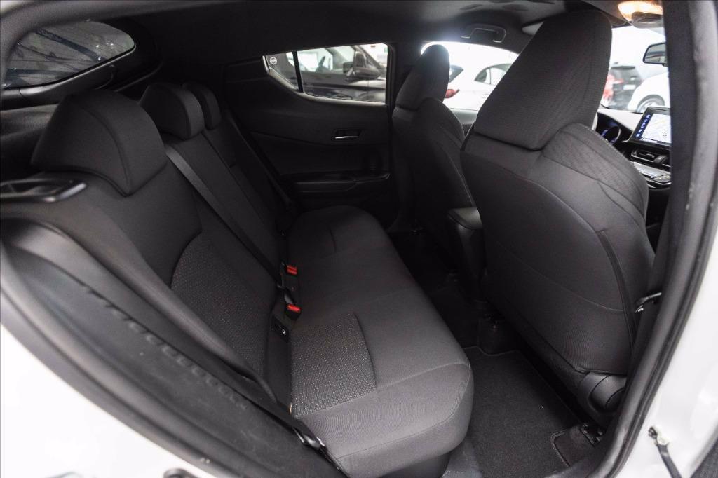 TOYOTA C-HR 1.8h Lounge 2wd e-cvt del 2017