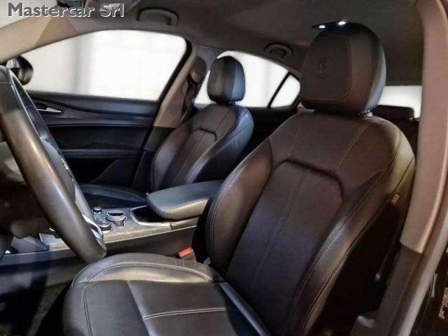 ALFA ROMEO Stelvio Stelvio 2020 2.0 t Business Q4 200cv auto GG065JE