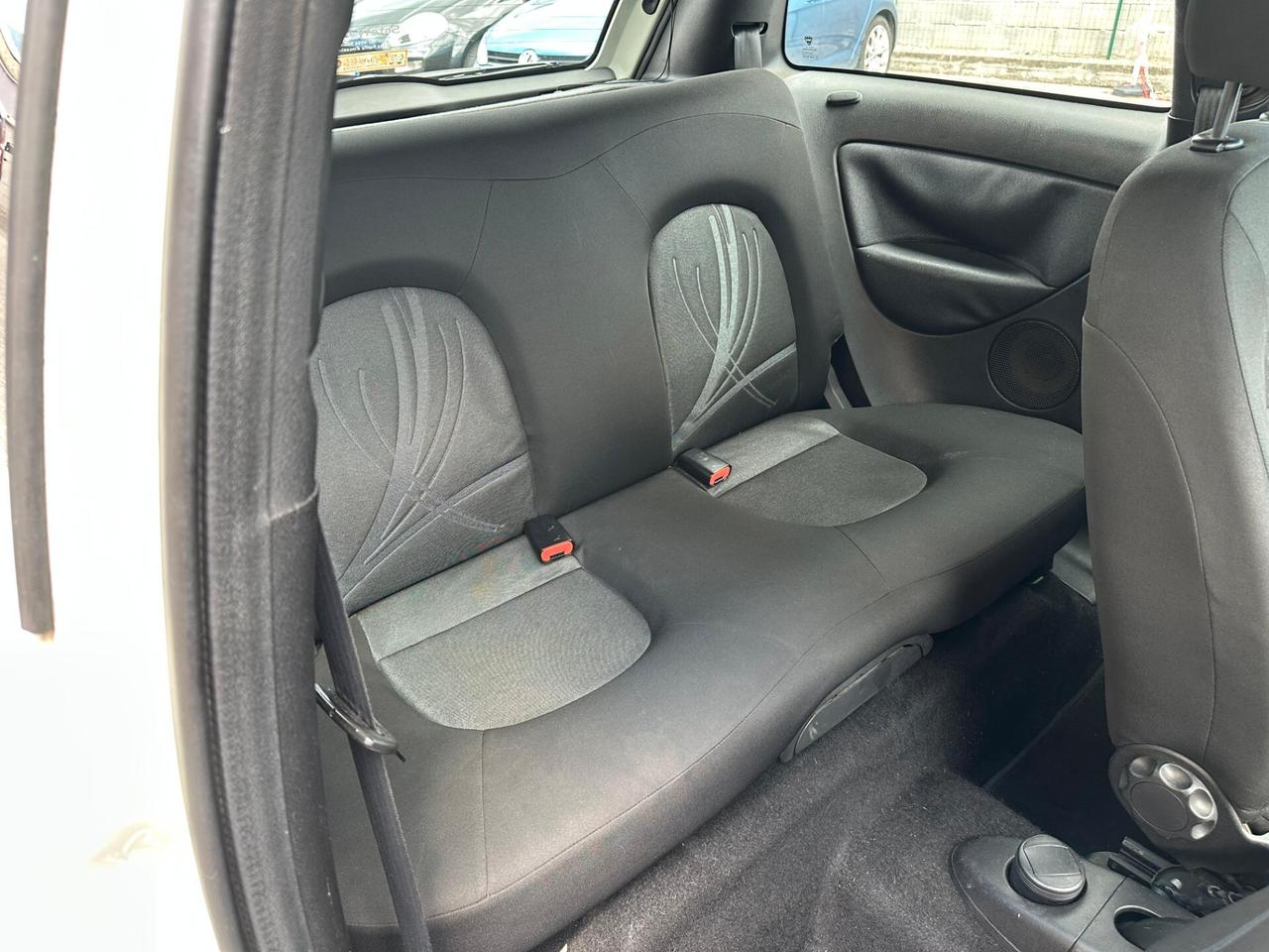 Lancia Ypsilon 1.2 69 CV Diva