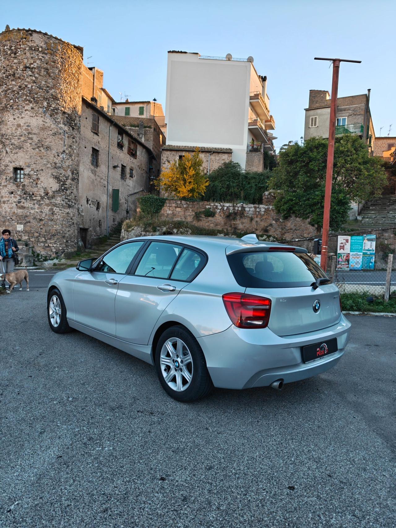 Bmw 116d 5p. Efficient Dynamics