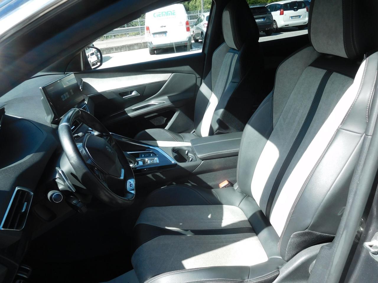 Peugeot 3008 Hybrid 225 e-EAT8 GT Pack