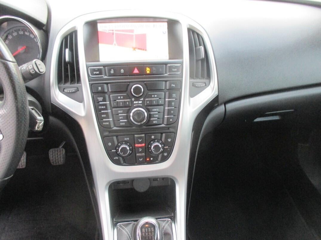 Opel Astra GTC 1.6 Turbo 180CV 3 porte Cosmo S