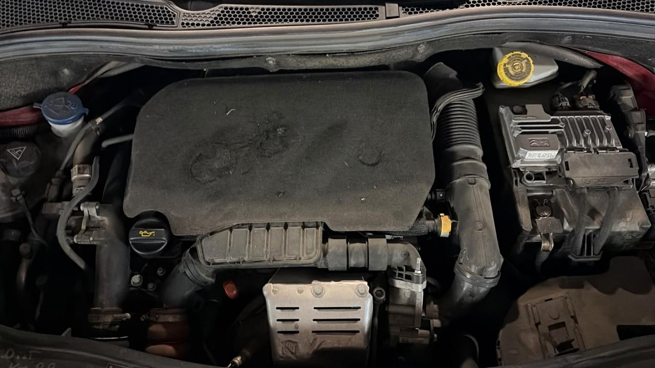 PEUGEOT 2008 GT LINE 2018 BENZINA 130 CV FULL