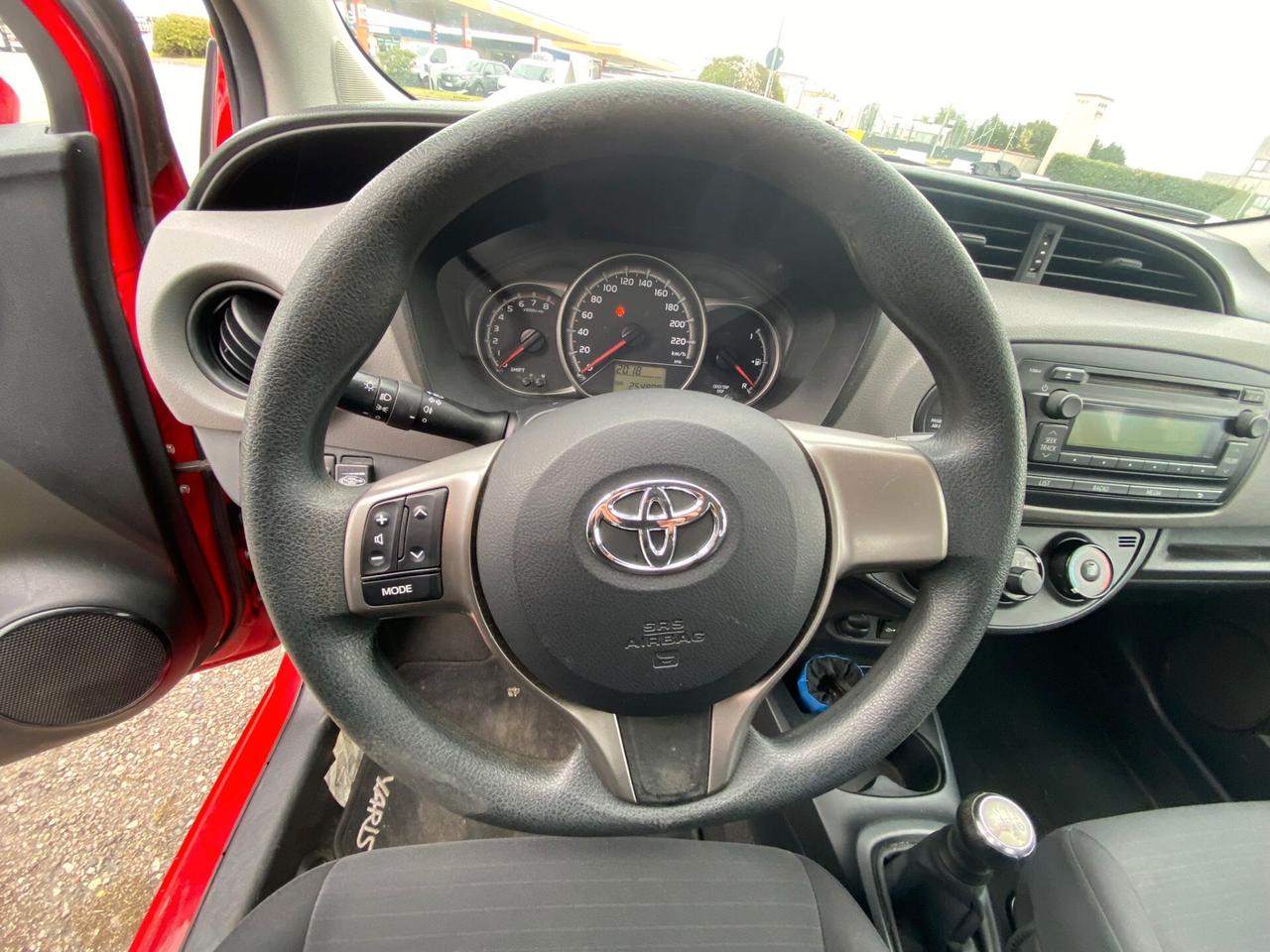 Toyota Yaris 1.0 5 porte GPL