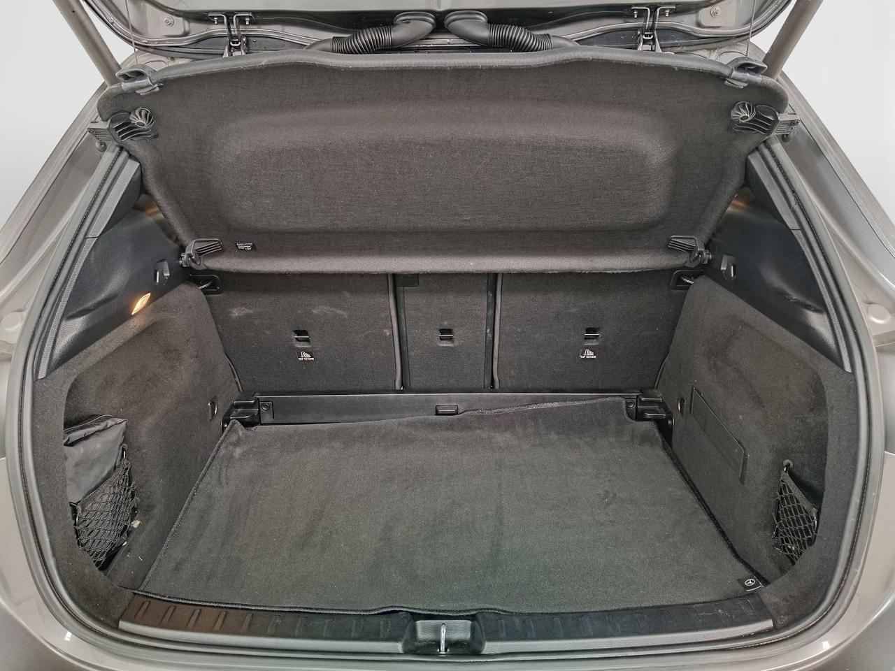 Mercedes-Benz GLA-H247 2023 - GLA 200 d AMG Line Premium 4matic auto