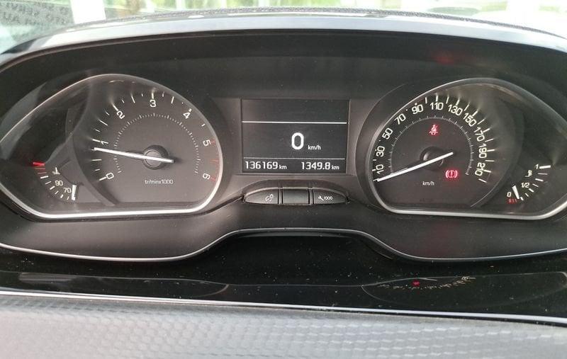 Peugeot 208 208 5p 1.6 bluehdi Allure 75cv