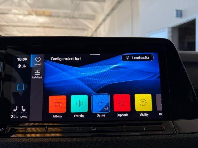 VOLKSWAGEN Golf 2.0 TSI R DSG 4Motion //TETTO// R PERFORMANCE//