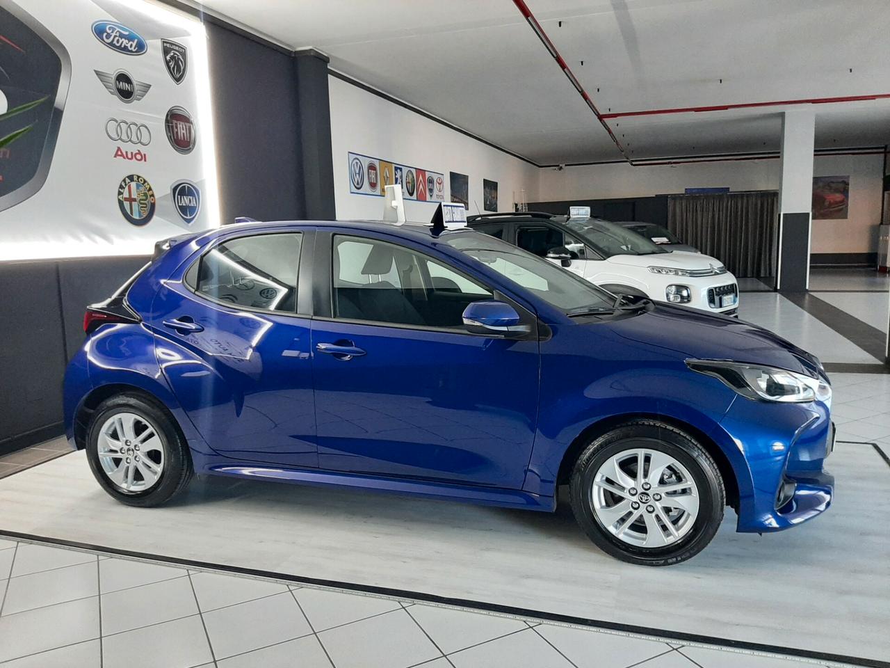 Toyota Yaris 1.0 5 porte Trend