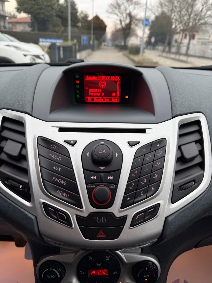 FORD - Fiesta - 1.6 TDCi 95CV 5p. cDPF Titanium