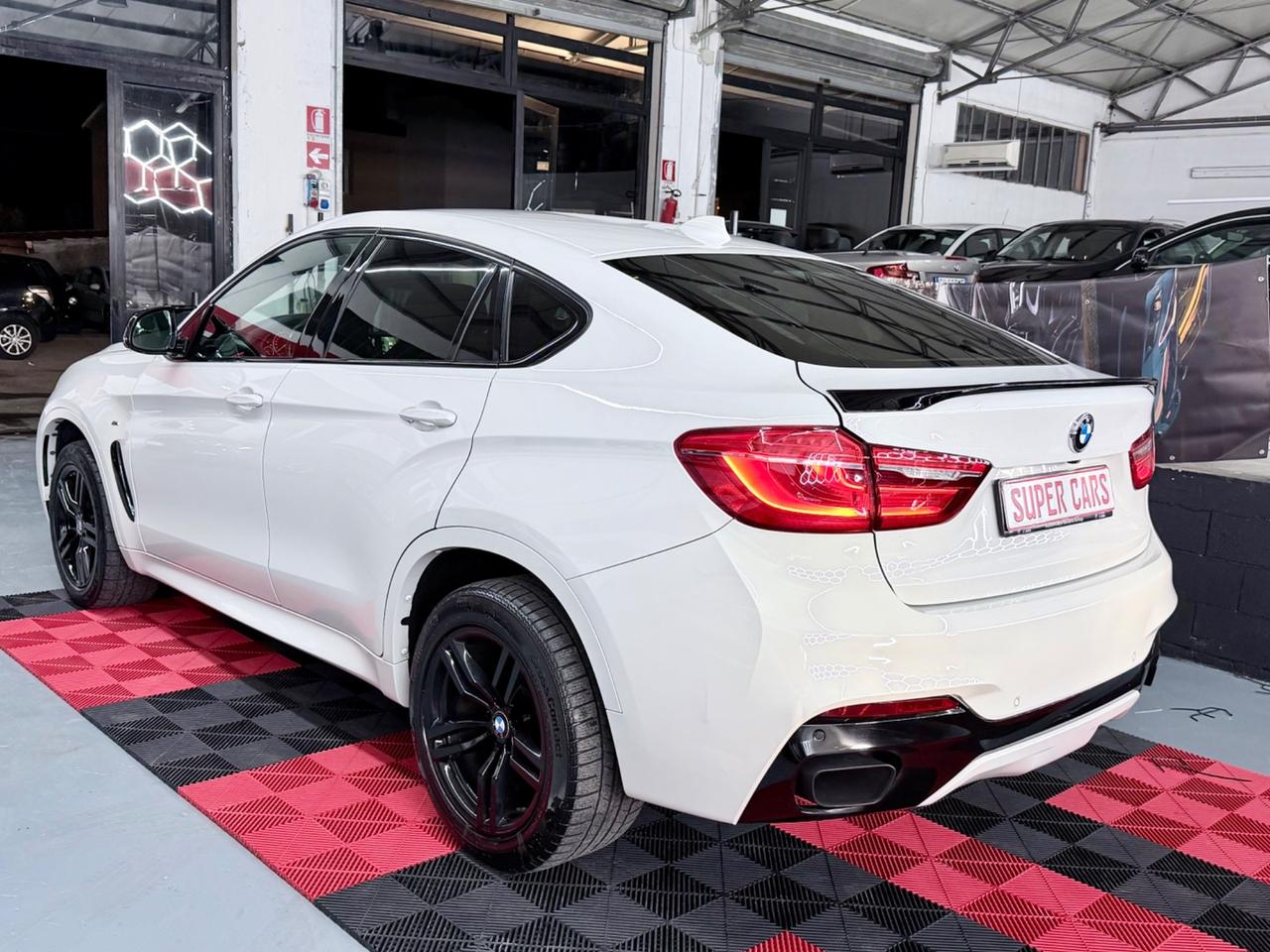 BMW X6 xDrive40d 313CV Msport EURO6