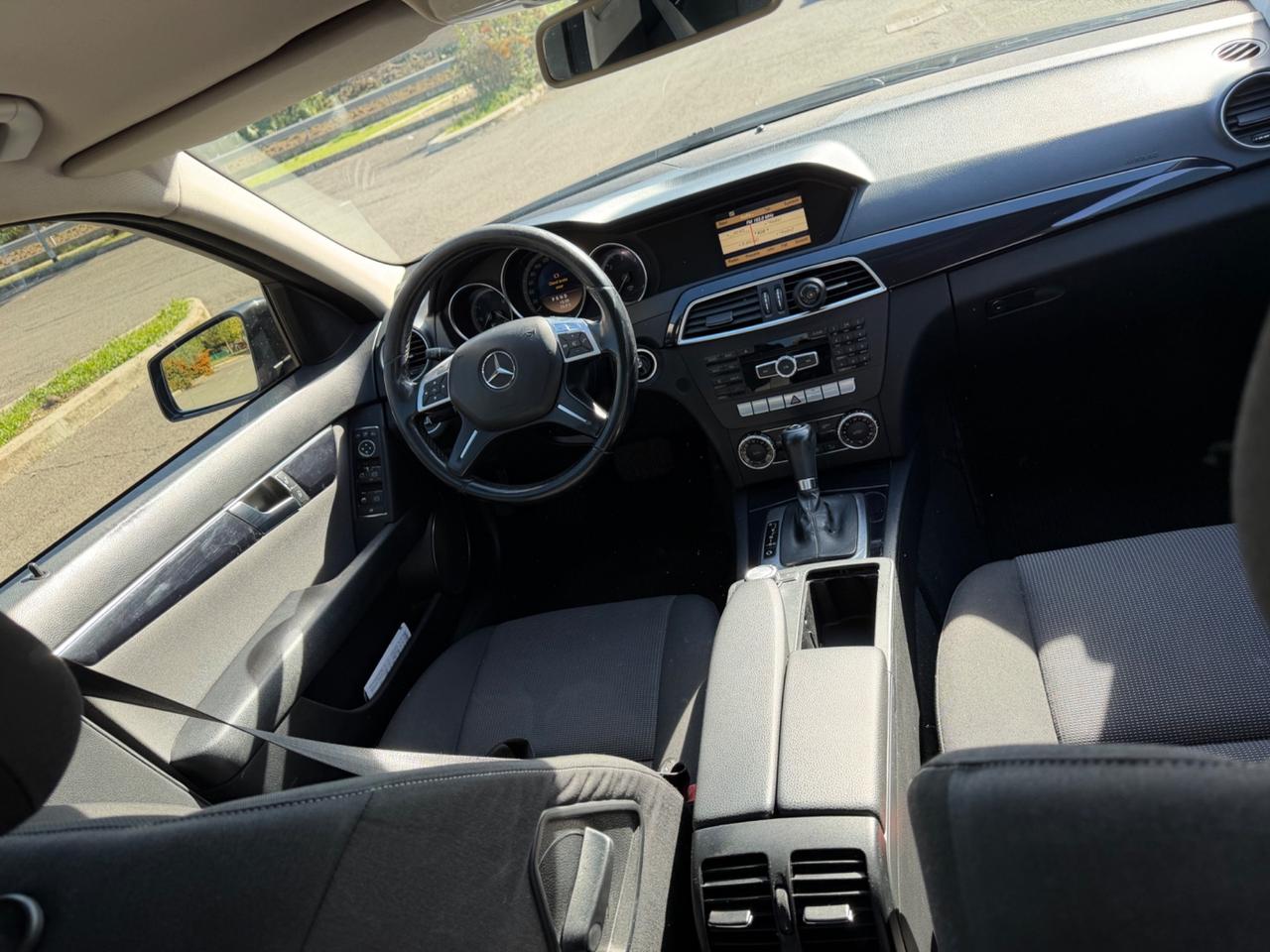 Mercedes-benz C 220 CDI BlueEFFICIENCY Elegance